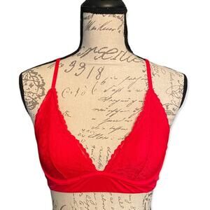 Victoria's Secret Pink Red Lightly Lined Lace Bralette Size X-Small